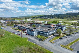 Plus de détails pour 148 Sheraton Dr, New Cumberland, PA - Logement à vendre