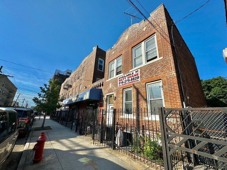 482 Atkins Ave, Brooklyn, NY à vendre - Photo de l’immeuble – Image 2 sur 11