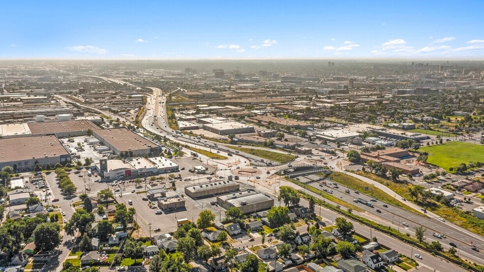 Chaffee Park Plaza portefeuille de 2 biens à vendre sur LoopNet.fr - Aérien – Image 2 sur 9