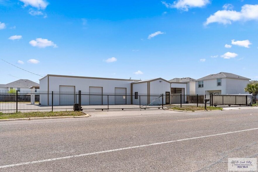 3202 E Grimes St, Harlingen, TX à vendre - Photo de l’immeuble – Image 2 sur 18