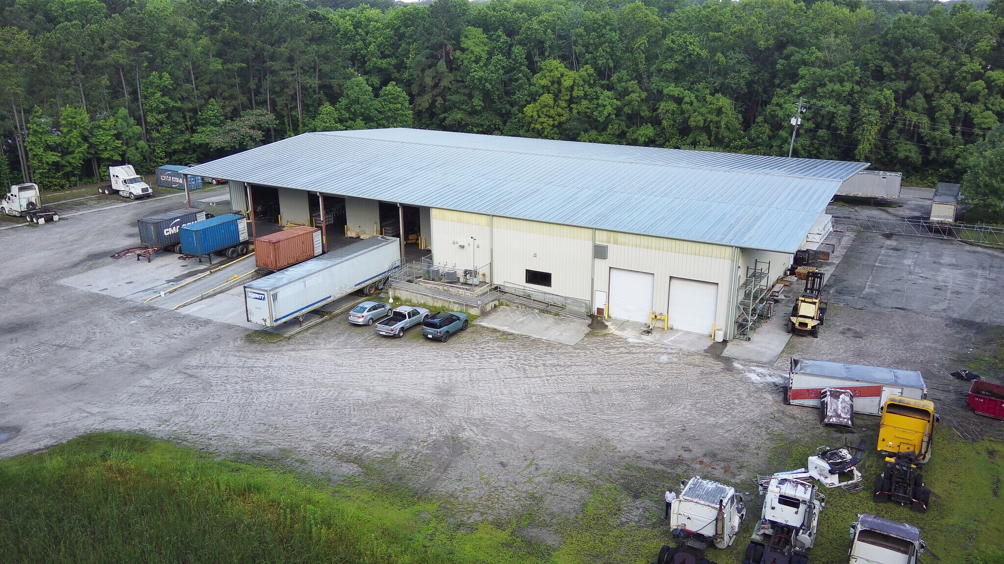 142 Nettles Industrial Blvd, Savannah, GA à louer Photo de l’immeuble– Image 1 sur 5