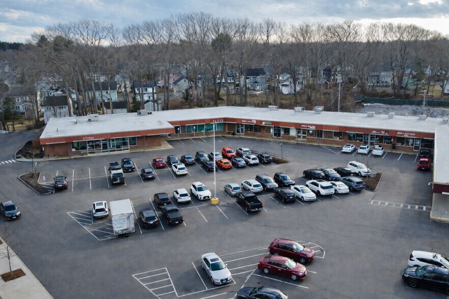 800 Islington St, Portsmouth, NH à louer - Photo de l’immeuble – Image 2 sur 4