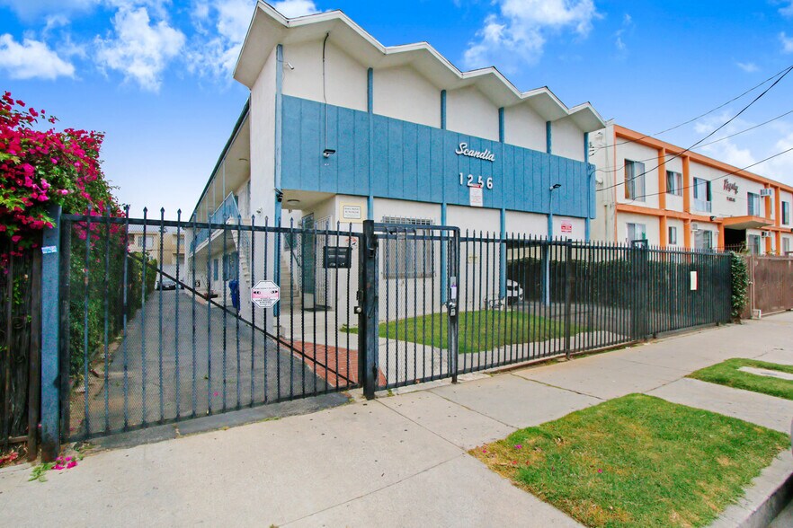 1256 N Kingsley Dr, Los Angeles, CA à vendre - Photo de l’immeuble – Image 1 sur 6