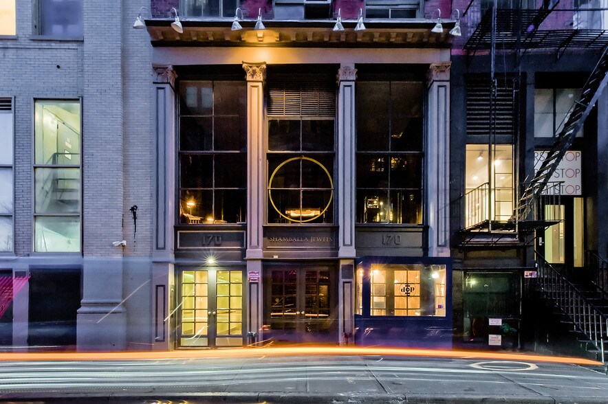 170 Mercer St, New York, NY à vendre - Photo de l’immeuble – Image 3 sur 14