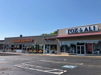 Plus de détails pour 803-875 W Main St, Branford, CT - Bureau/Local commercial à louer