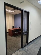 7220 N Lindbergh Blvd, Hazelwood, MO à louer Photo intérieure– Image 1 sur 4