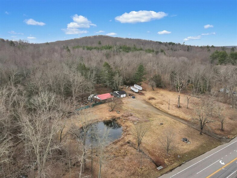 664 Route 6, Andover, CT à vendre - Photo de l’immeuble – Image 3 sur 17