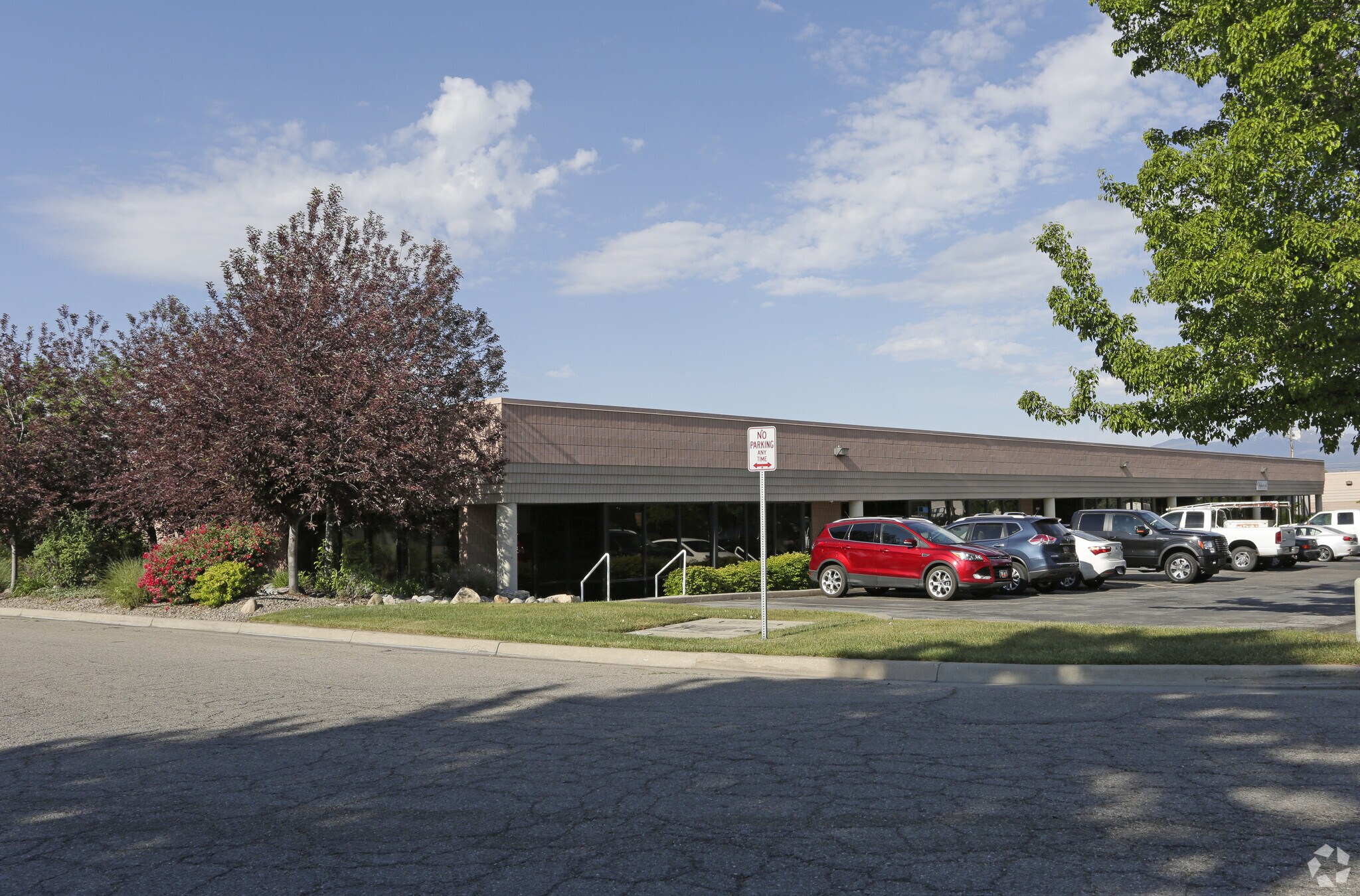 461-479 Century Dr, Salt Lake City, UT à louer Photo principale– Image 1 sur 3