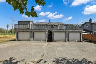 Plus de détails pour 9509 152 St, Surrey, BC - Local commercial à louer