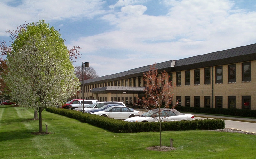 2901 Ohio Blvd, Terre Haute, IN à louer - Photo de l’immeuble – Image 1 sur 12