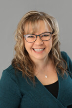 Angela Stuckart