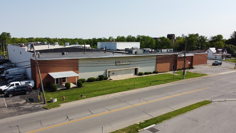 1104 Clinton Ave, Washington Court House, OH à vendre - Photo de l’immeuble – Image 3 sur 11