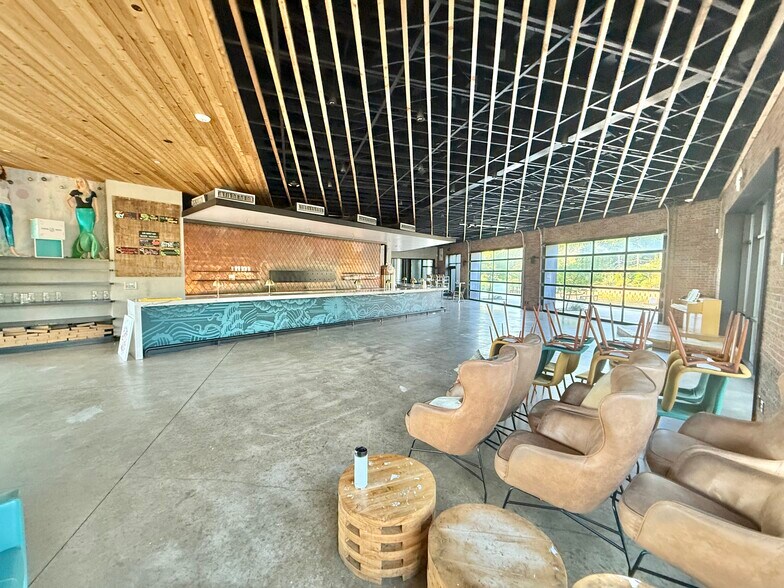 310 S Goliad St, Rockwall, TX à vendre - Photo de l’immeuble – Image 3 sur 26