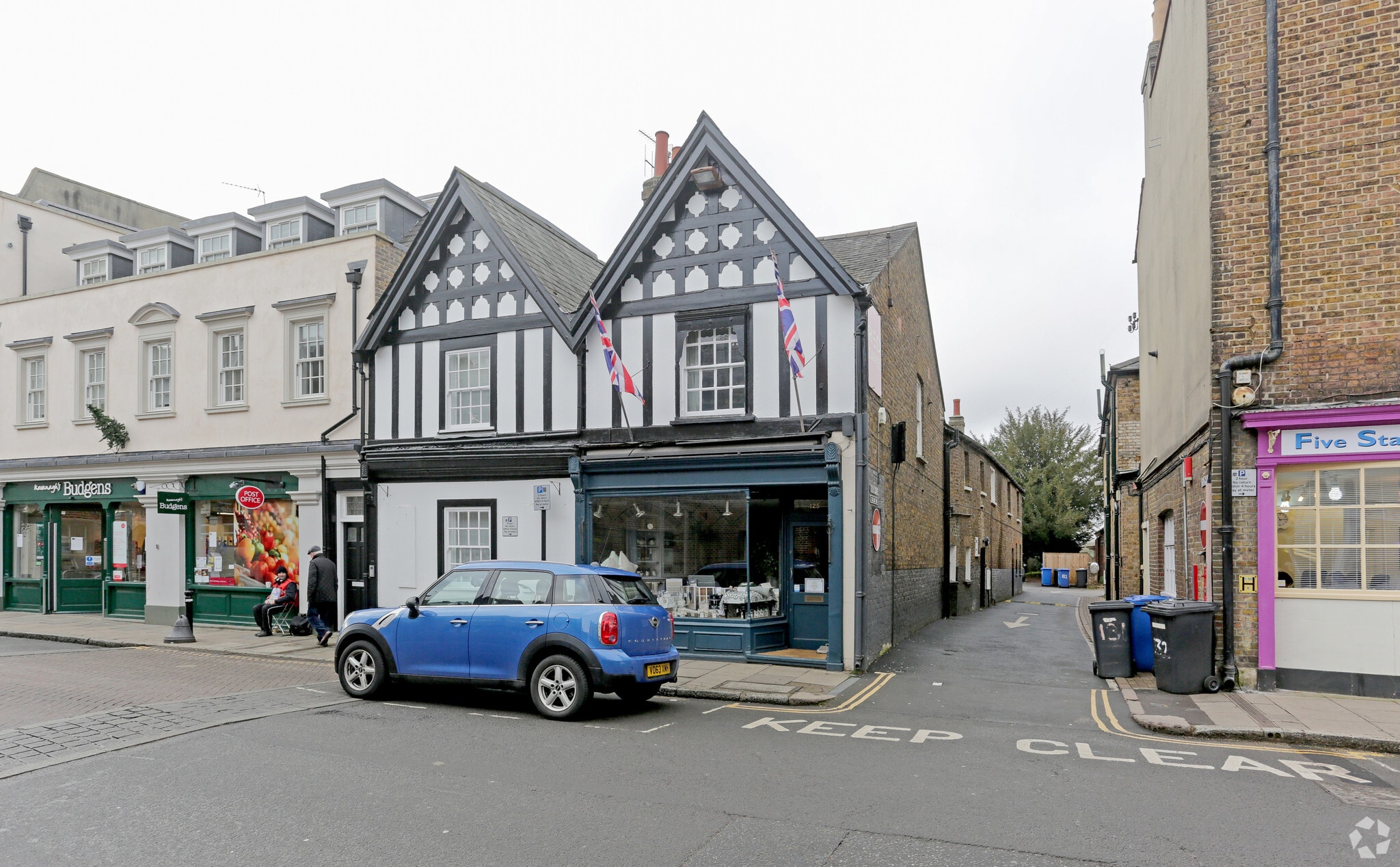 125 High St, Windsor à louer Photo principale– Image 1 sur 3