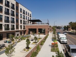 3235 Larimer St, Denver, CO à louer Photo de l’immeuble– Image 2 sur 4