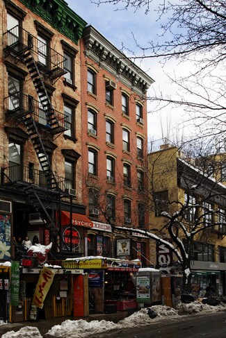 Plus de détails pour 33 Saint Marks Pl, New York, NY - Local commercial à louer