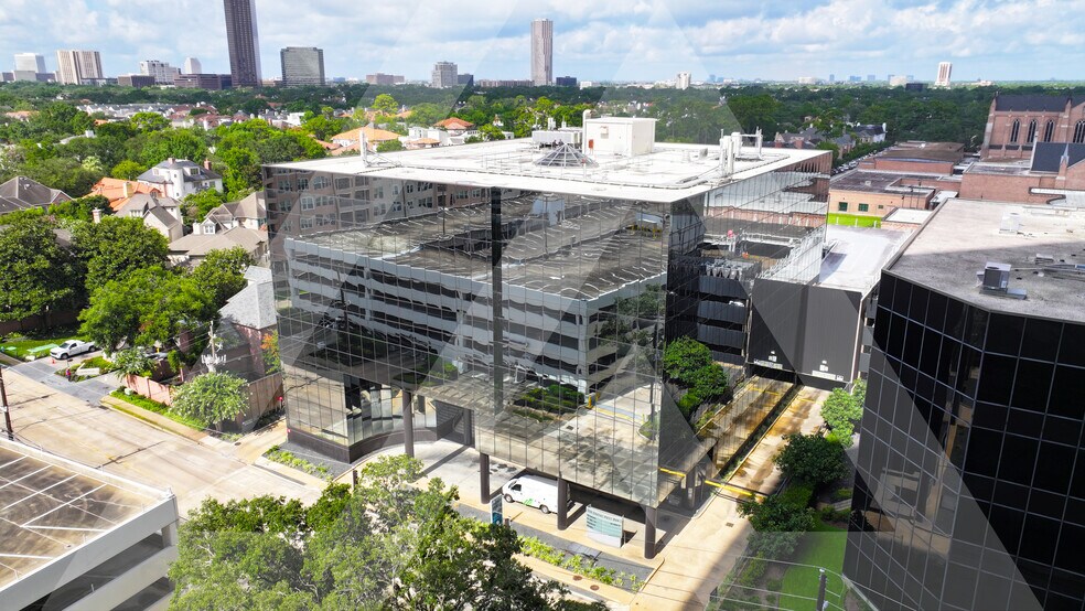 770 S Post Oak Ln, Houston, TX à louer - Photo de l’immeuble – Image 2 sur 23