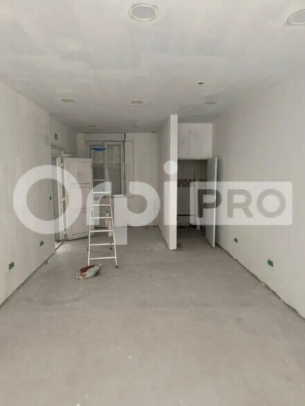 Local commercial dans Reims à louer - Photo de l’immeuble – Image 3 sur 4