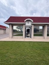 28711-28717 Hoover Rd, Warren, MI à louer Photo intérieure– Image 1 sur 7