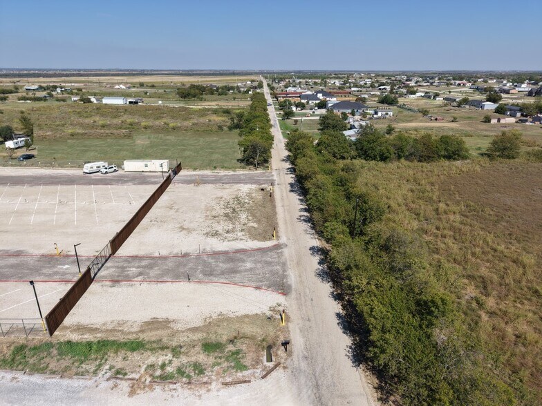 5513 Smiley Rd, Celina, TX à louer - Aérien – Image 2 sur 8
