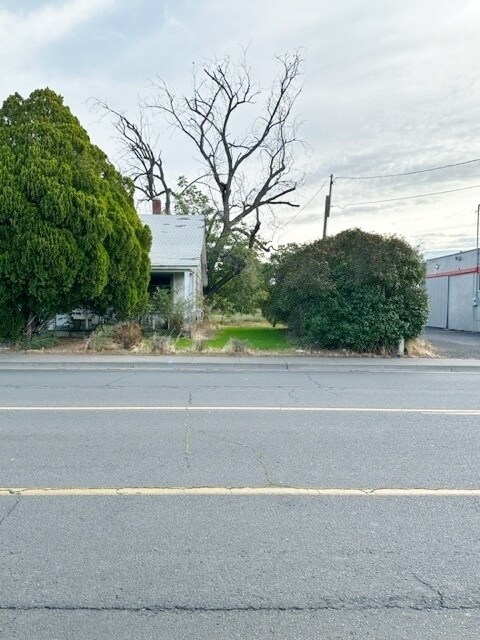 View Photo