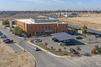 4500 Morning Dr, Bakersfield, CA - VUE AÉRIENNE  vue de carte - Image1