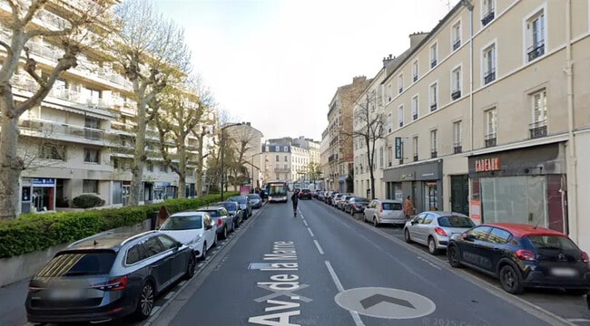 Plus de détails pour Local commercial à vendre