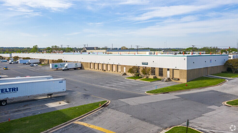 1101-1133 Wilso Dr, Baltimore, MD à louer - Photo de l’immeuble – Image 3 sur 5