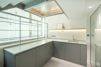 42 Gloucester Ave, Londres à louer Photo intérieure– Image 2 sur 13