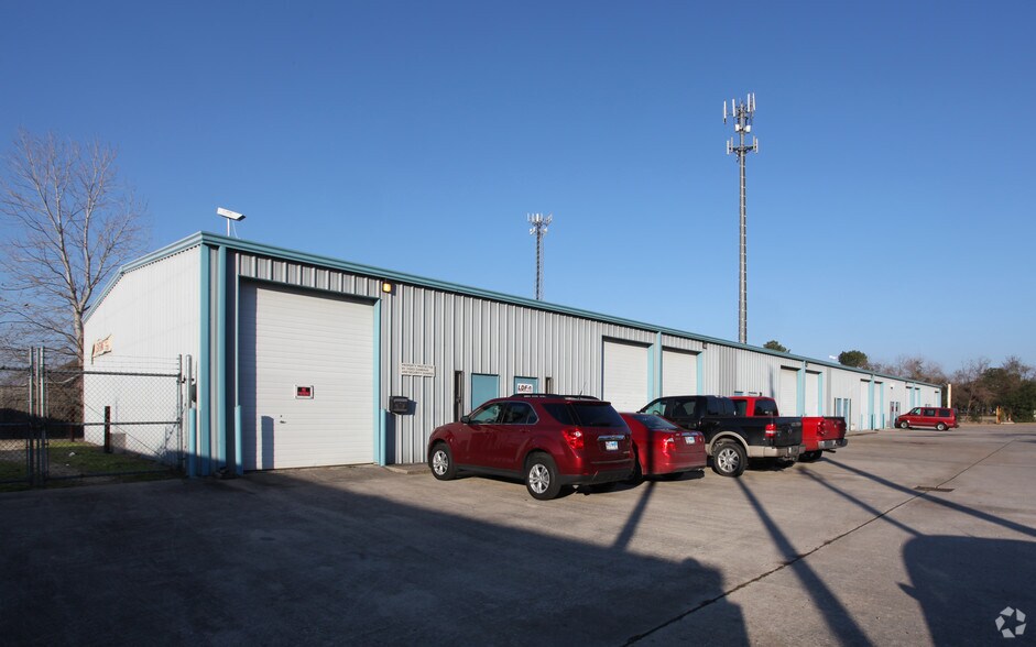 2650 Old Louetta Loop, Spring, TX à louer - Photo de l’immeuble – Image 2 sur 10