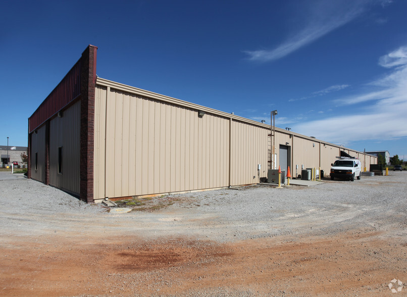 26670 Success Dr, Madison, AL à louer - Photo de l’immeuble – Image 3 sur 3