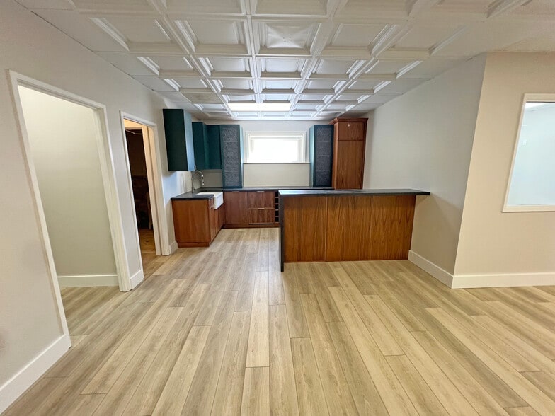 418 Chapala St, Santa Barbara, CA à louer - Photo de l’immeuble – Image 3 sur 21