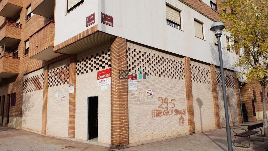 Immeuble residentiel dans Logroño, La Rioja à vendre Photo de l’immeuble– Image 1 sur 2