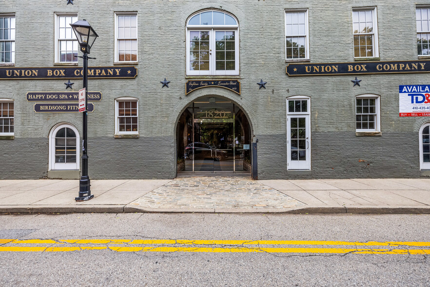 1820 Lancaster St, Baltimore, MD à louer - Photo de l’immeuble – Image 2 sur 11