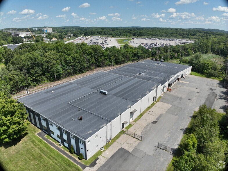 6 Willow Rd, Ayer, MA à louer – Image 3 sur 23