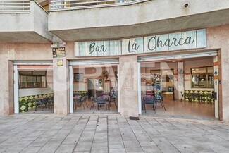 Plus de détails pour Local commercial à louer