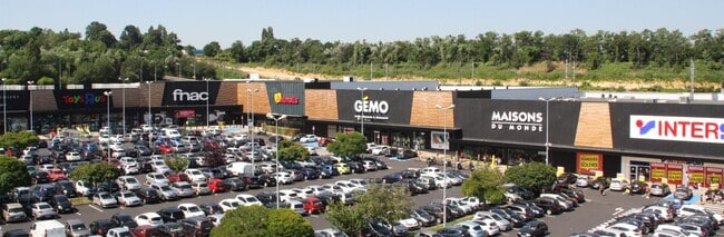 Plus de détails pour 650 A Zone Industrielle La Gloriette, Chatte - Industriel/Logistique à vendre