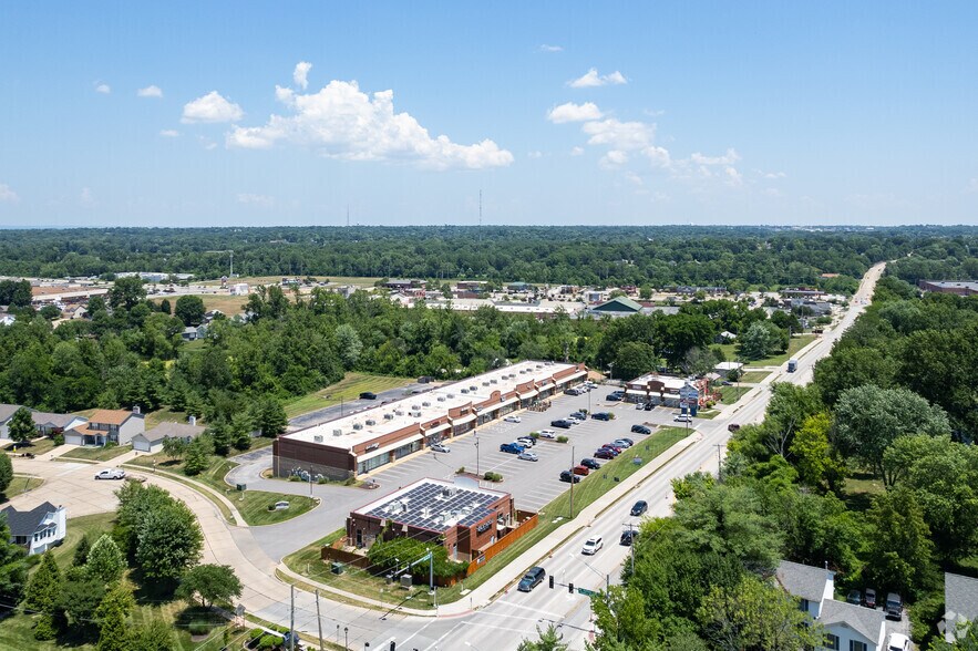 5055 Hwy N, Cottleville, MO à louer - Photo de l’immeuble – Image 2 sur 2