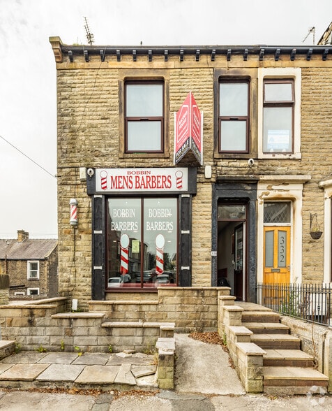 330 Padiham Rd, Burnley à louer - Photo principale – Image 1 sur 2