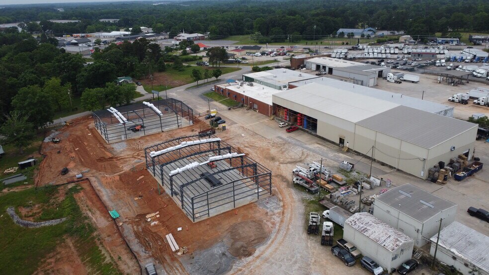 700 E Fairfield Rd, Greenville, SC à louer - Photo de l’immeuble – Image 3 sur 4