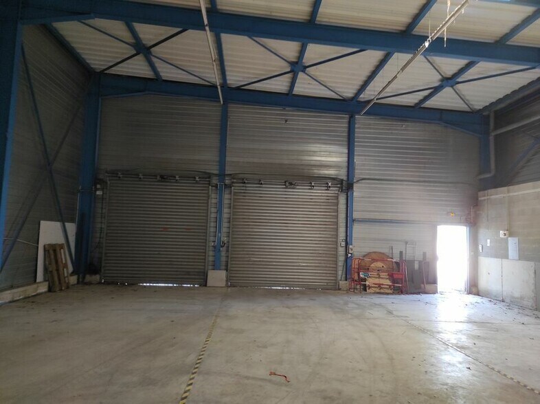 Industriel/Logistique dans Châteauneuf-les-Martigues à louer - Photo intérieure – Image 3 sur 5