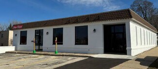 Plus de détails pour 115 Main St, Pewaukee, WI - Local commercial à louer
