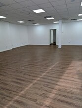 544-546 Bloomfield Ave, Verona, NJ à louer Photo intérieure– Image 2 sur 3