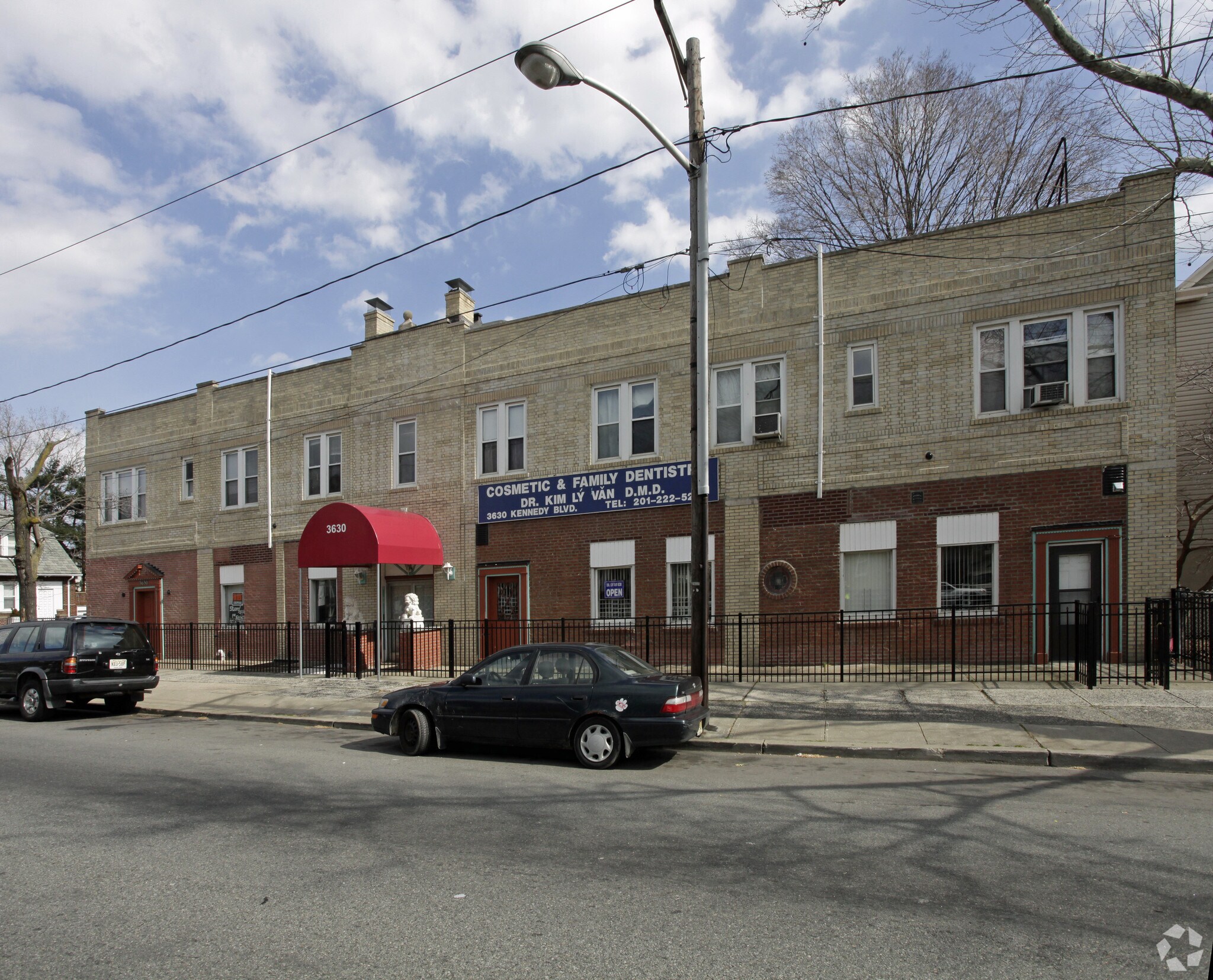 3630 John F Kennedy Blvd, Jersey City, NJ à louer Photo principale– Image 1 sur 3