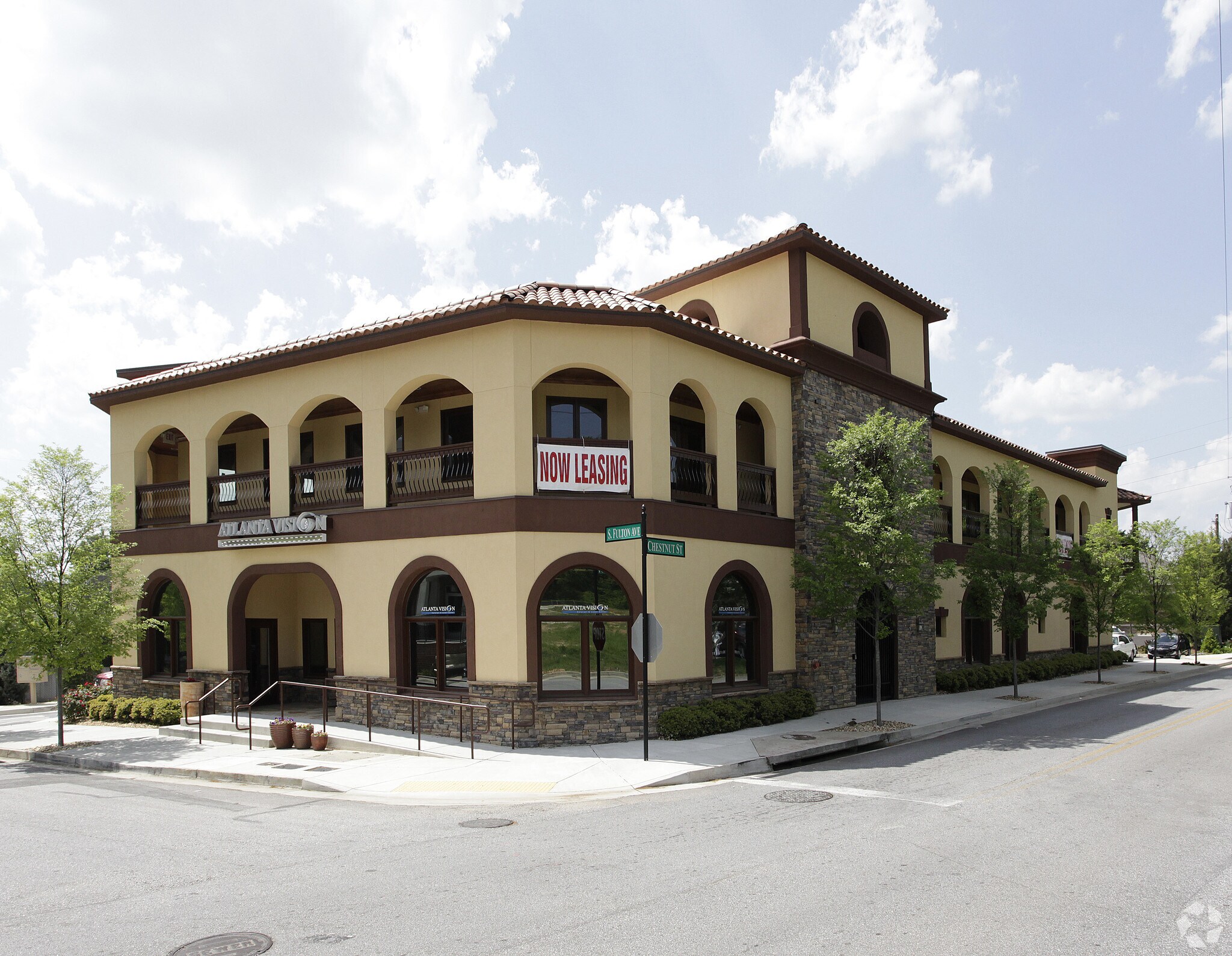 3619 S Fulton Ave, Atlanta, GA à louer Photo principale– Image 1 sur 3