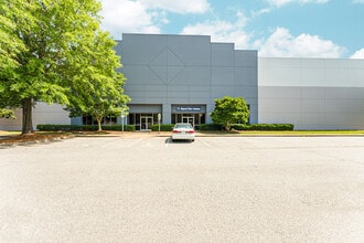 657 Brigham Rd, Greensboro, NC à louer Photo intérieure– Image 1 sur 7