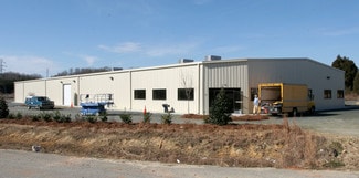 Plus de détails pour 2400 W Clemmonsville Rd, Winston-Salem, NC - Industriel/Logistique à louer