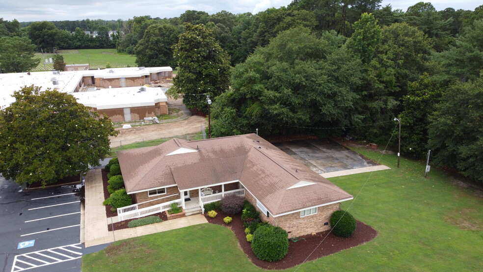 320 W Ransom St, Fuquay Varina, NC à louer - Aérien – Image 3 sur 8