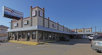 Plus de détails pour 1200 W Henderson St, Cleburne, TX - Local commercial à louer
