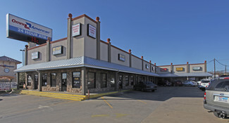 Plus de détails pour 1200 W Henderson St, Cleburne, TX - Local commercial à louer